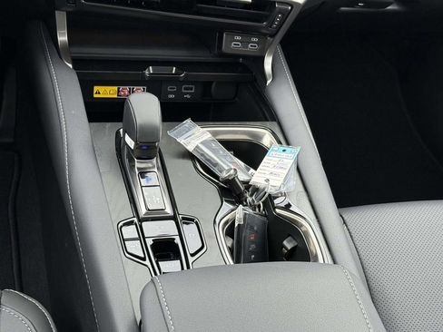 Used 2026 Lexus RX 350h w/ Accessory Package (Z1) image 20