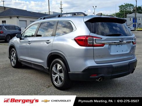 Used 2023 Subaru Ascent Premium AWD/4WD image 5
