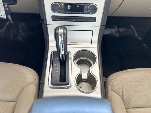 Used 2010 Lincoln MKX 2WD image 72