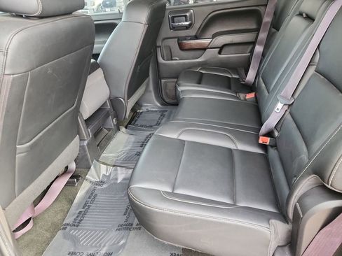Used 2017 GMC Sierra 1500 SLT w/ SLT Premium Package AWD/4WD image 10