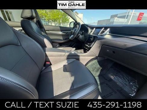 Certified 2022 INFINITI QX50 Luxe w/ Cargo Package AWD/4WD image 15