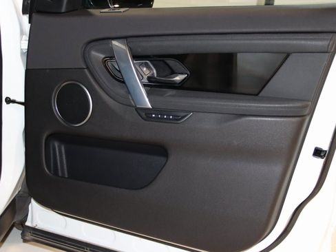 Used 2020 Land Rover Discovery Sport S image 50