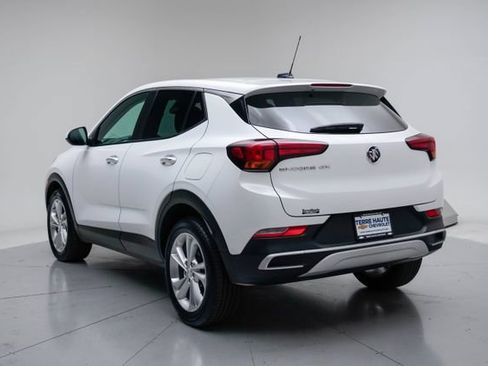 Used 2022 Buick Encore GX Preferred w/ Cold Weather Comfort Package FWD image 4