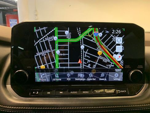 Used 2021 Nissan Rogue Platinum image 28