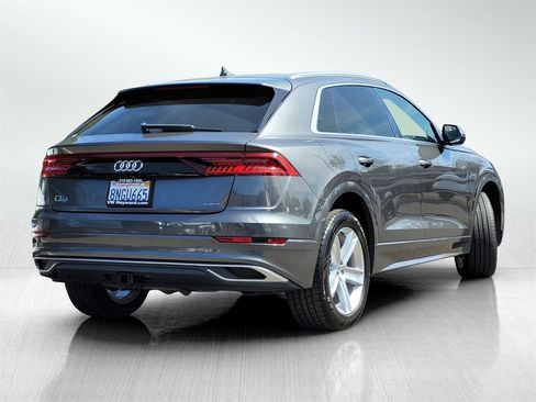 Used 2019 Audi Q8 Premium w/ Convenience Package image 5