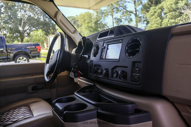 Used 2017 Ford E-450 and Econoline 450 Super Duty w/ Motorhome Prep Package RWD image 28