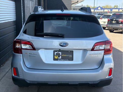Used 2016 Subaru Outback 2.5i Premium image 8