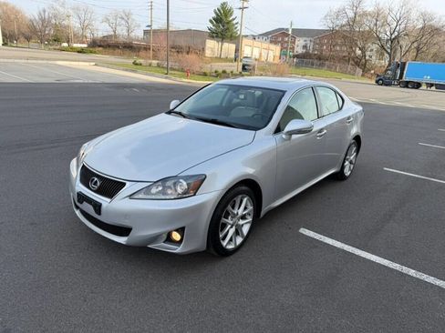 Used 2013 Lexus IS 250 AWD w/ Premium Pkg image 2