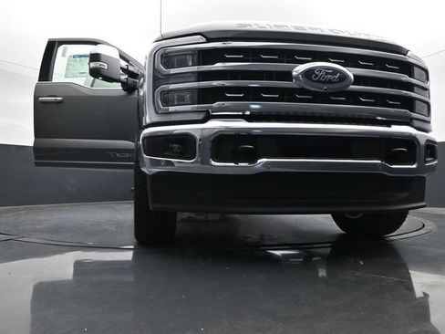 Used 2025 Ford F250 Lariat w/ Lariat Ultimate Package AWD/4WD image 50