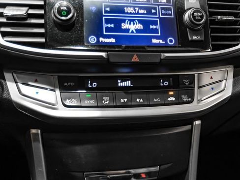 Used 2015 Honda Accord EX-L image 32