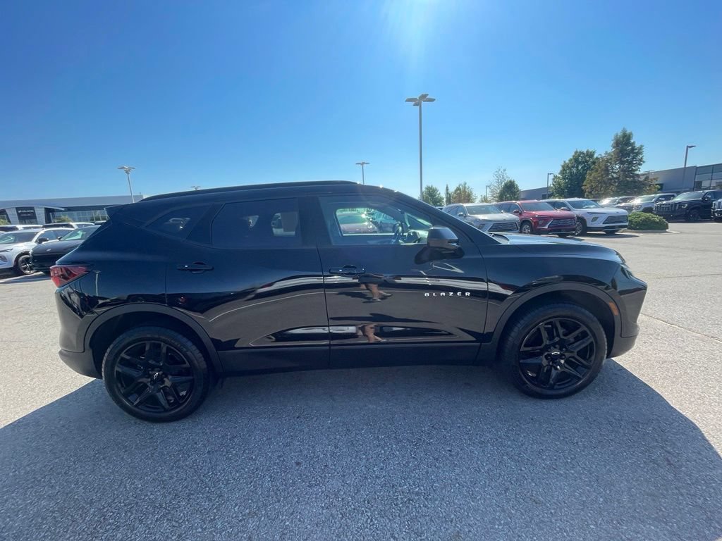 Used 2023 Chevrolet Blazer LT w/ Convenience Package FWD image 5