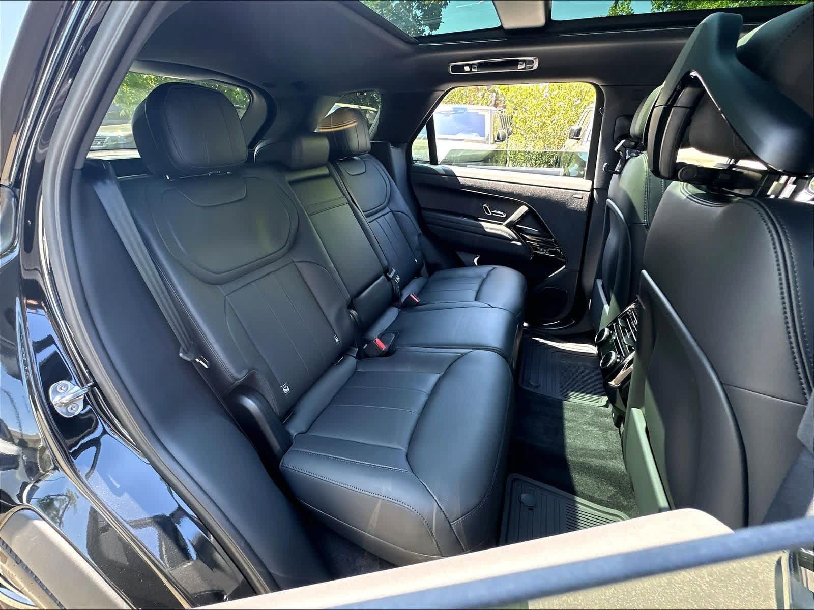 New 2026 Land Rover Range Rover Sport Dynamic SE AWD/4WD image 27