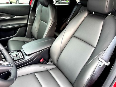 New 2025 MAZDA CX-30 AWD 2.5 S w/ Select Sport Pkg image 11
