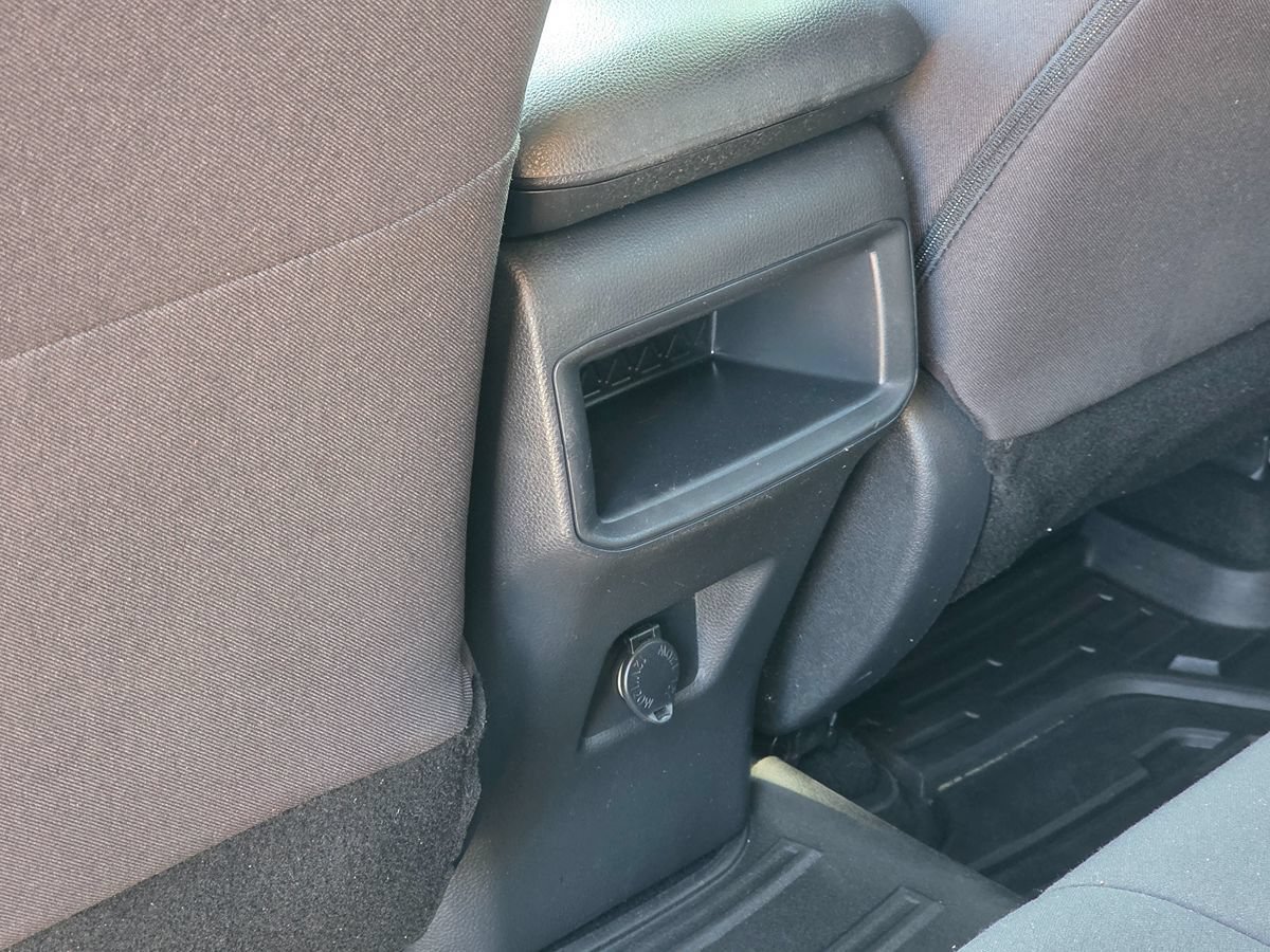 Used 2019 Toyota RAV4 LE w/ Carpet Mat Package FWD image 29