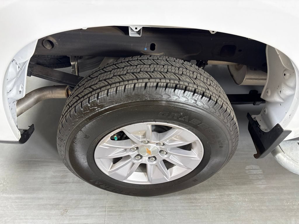 Used 2025 Chevrolet Silverado 1500 W/T RWD image 12