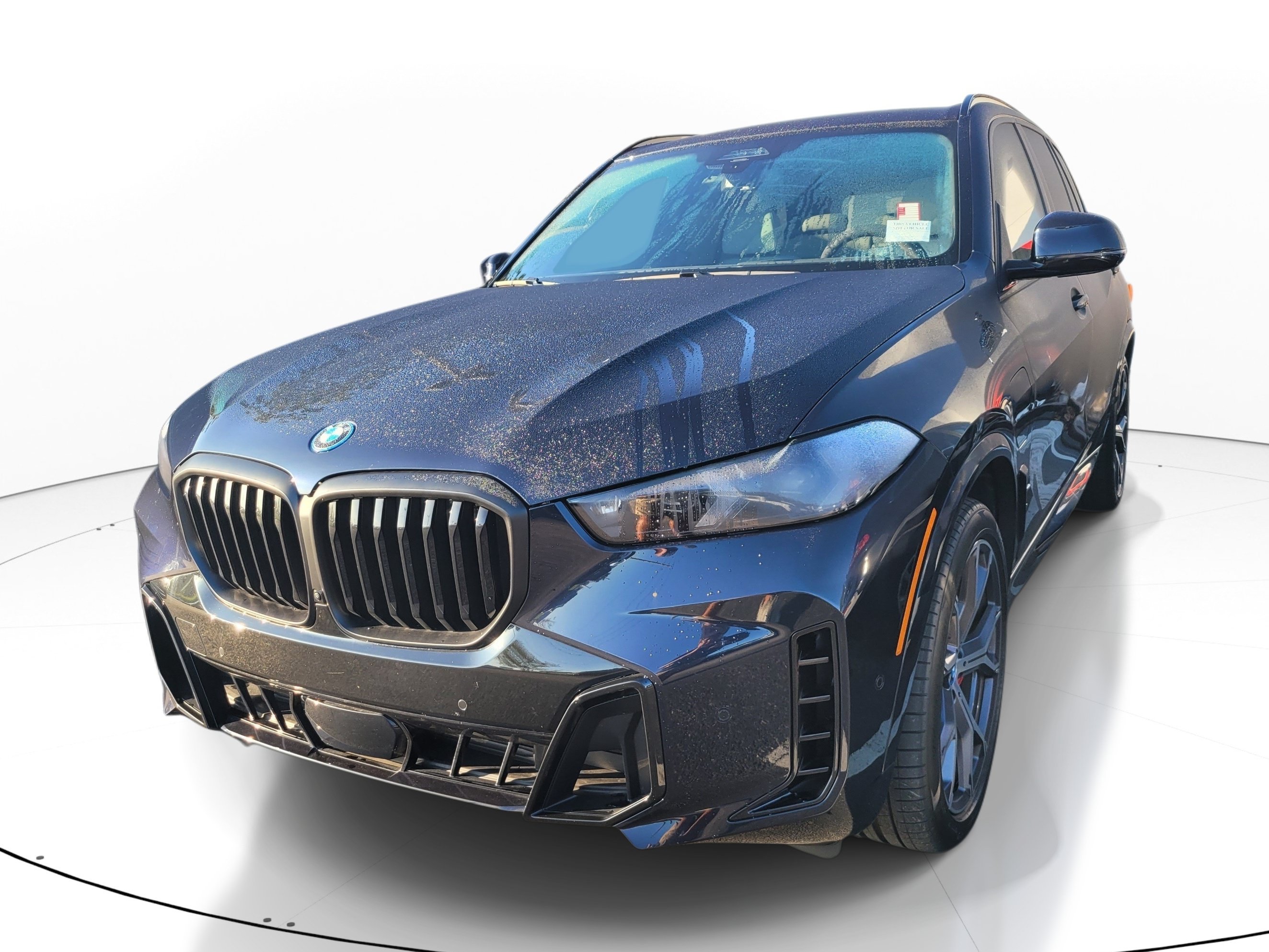Used 2025 BMW X5 xDrive50e w/ Executive Package AWD/4WD image 3