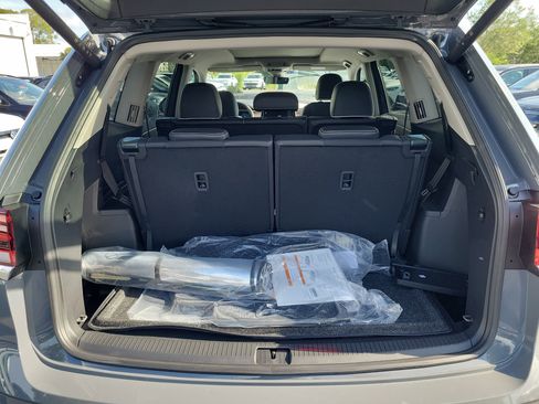 New 2026 Volkswagen Atlas SEL Premium R-Line AWD/4WD image 12