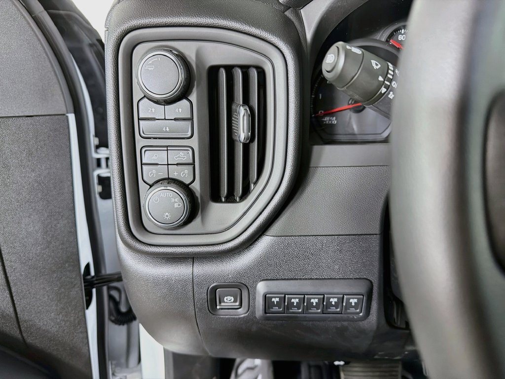 New 2026 Chevrolet Silverado 3500 W/T w/ WT Convenience Package AWD/4WD image 11