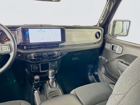 Used 2024 Jeep Wrangler Sport image 22