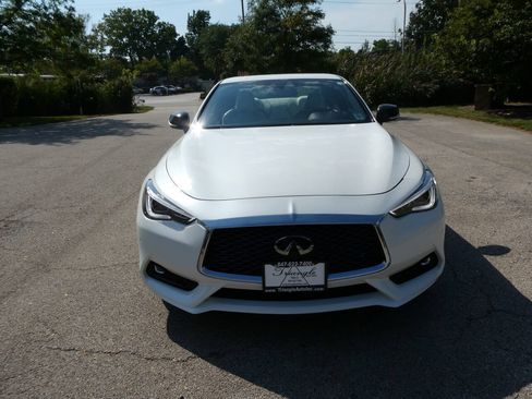 Used 2020 INFINITI Q60 Red Sport 400 w/ Proactive Package AWD/4WD image 2