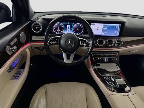 Used 2019 Mercedes-Benz E 300 w/ Premium 1 Package image 17