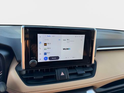 Certified 2023 Toyota RAV4 LE image 25