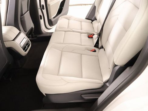 New 2026 Lincoln Nautilus Premier w/ Jet Appearance Package AWD/4WD image 13