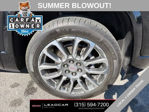 Used 2023 GMC Acadia Denali w/ Denali Ultimate Package AWD/4WD image 9