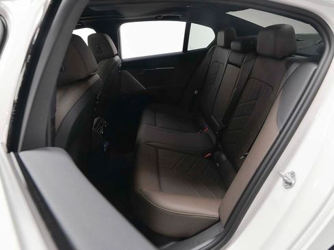 Used 2026 BMW 530i w/ Premium Package RWD image 10