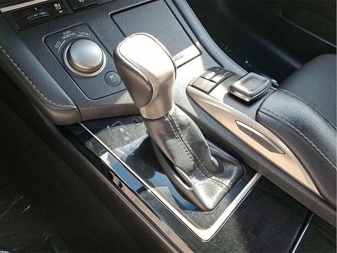 Used 2018 Lexus ES 350 image 16