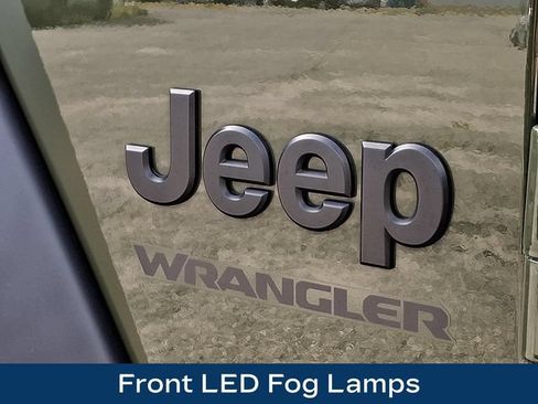 Used 2020 Jeep Wrangler Sport AWD/4WD image 31