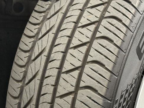 Certified 2023 Toyota Corolla LE image 35