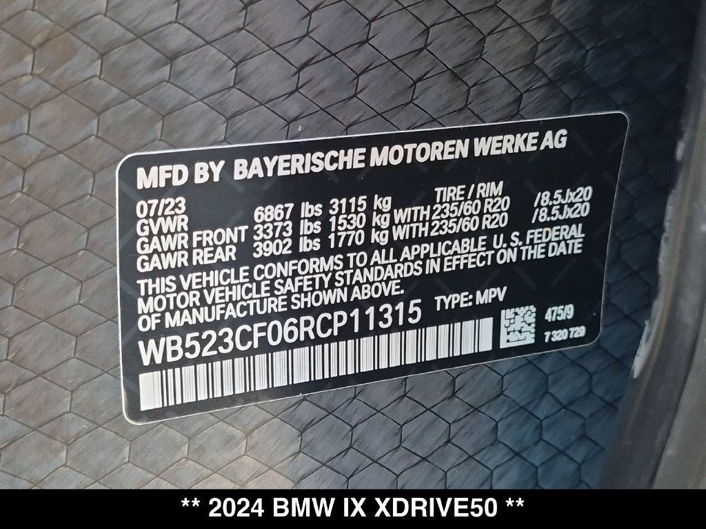 Used 2024 BMW iX xDrive50 w/ Premium Package AWD/4WD image 30