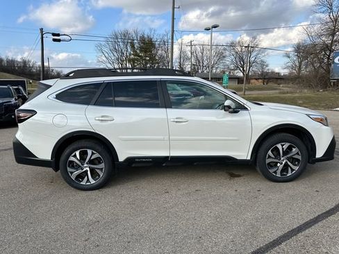 Used 2021 Subaru Outback Limited w/ Popular Package #2 image 8