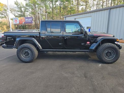 Used 2020 Jeep Gladiator Rubicon image 6