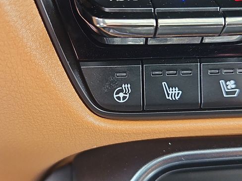 Certified 2025 MAZDA CX-90 3.3 Turbo S w/ Premium Plus image 15