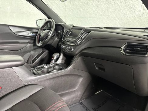 Used 2024 Chevrolet Equinox RS FWD image 32