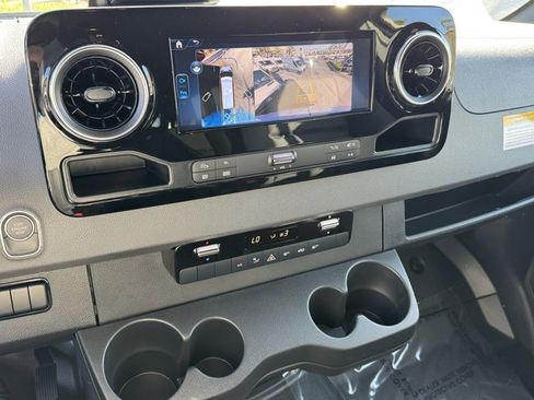 New 2026 Mercedes-Benz Sprinter 2500 image 8