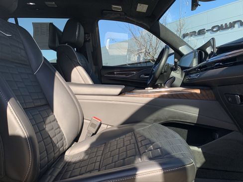 Used 2023 Cadillac Escalade Premium Luxury Platinum w/ LPO, Radiant Package image 35