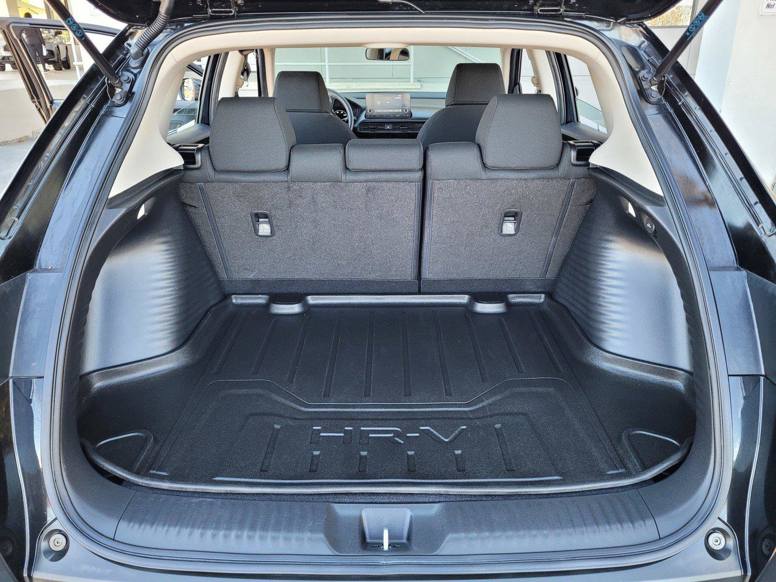 Used 2024 Honda HR-V LX image 35