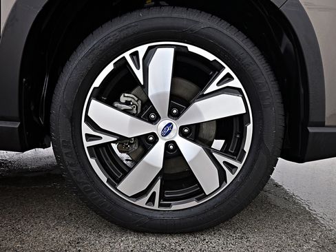 Used 2019 Subaru Forester Touring w/ Popular Package #3 image 37