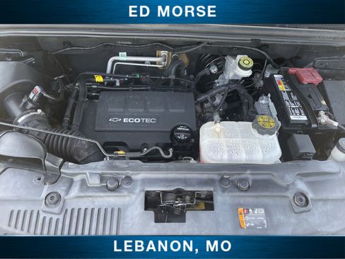 Certified 2020 Chevrolet Trax LT w/ LT Convenience Package FWD image 27