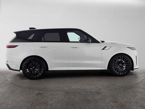 Used 2026 Land Rover Range Rover Sport SV AWD/4WD image 6