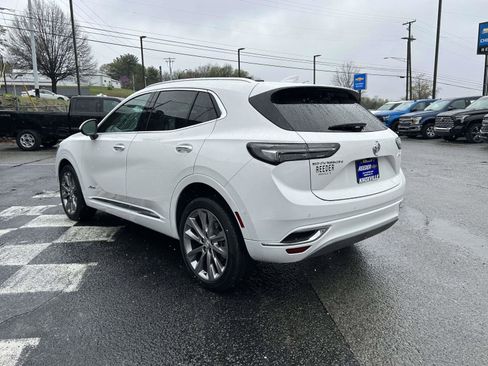 Used 2022 Buick Envision Avenir w/ Technology Package II image 5