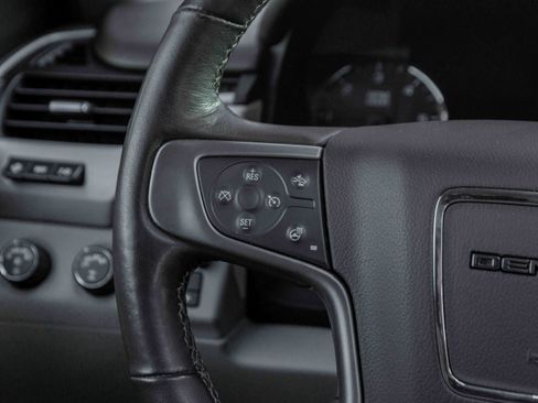 Used 2018 GMC Yukon Denali w/ Denali Ultimate Package image 7