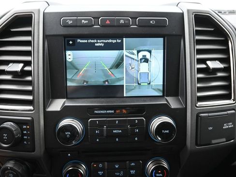 Used 2017 Ford F150 Raptor w/ Equipment Group 802A Luxury AWD/4WD image 9