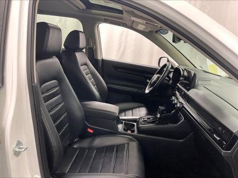 Used 2025 Honda CR-V EX-L image 11