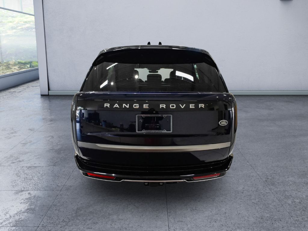 Used 2023 Land Rover Range Rover SE AWD/4WD image 7