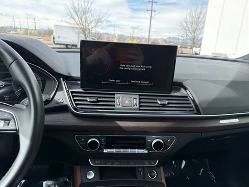 Used 2024 Audi Q5 e Premium Plus image 18