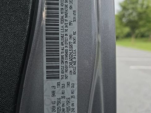 Used 2017 Jeep Wrangler Unlimited Sport w/ Connectivity Group AWD/4WD image 35